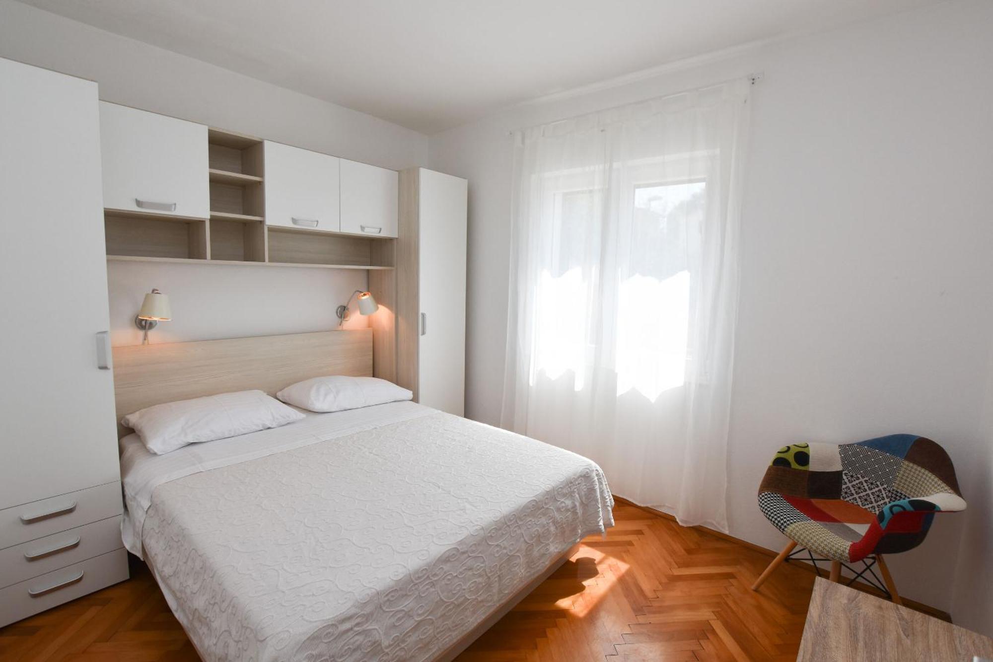 Apartments Guzela Primošten Rom bilde