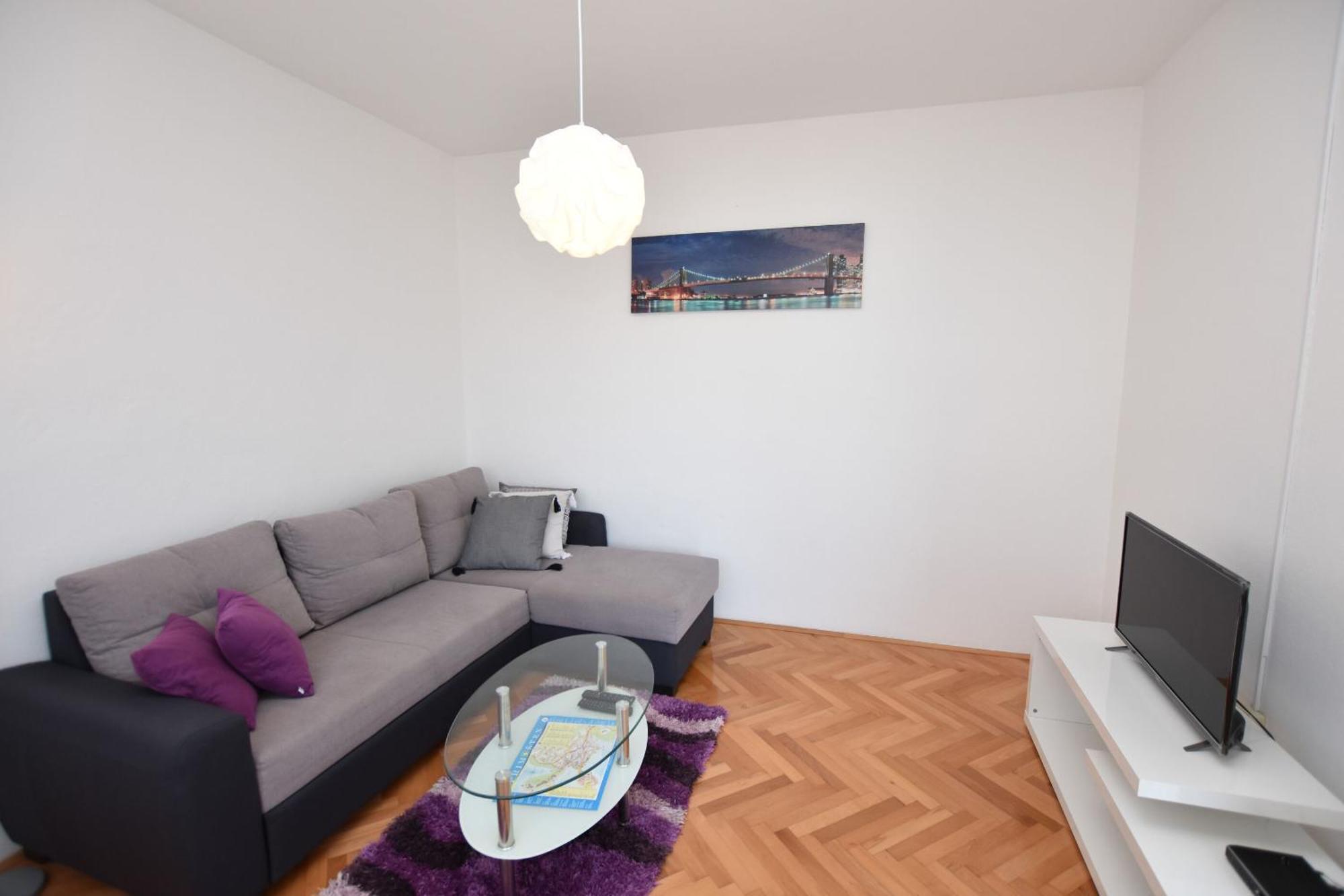 Apartments Guzela Primošten Rom bilde