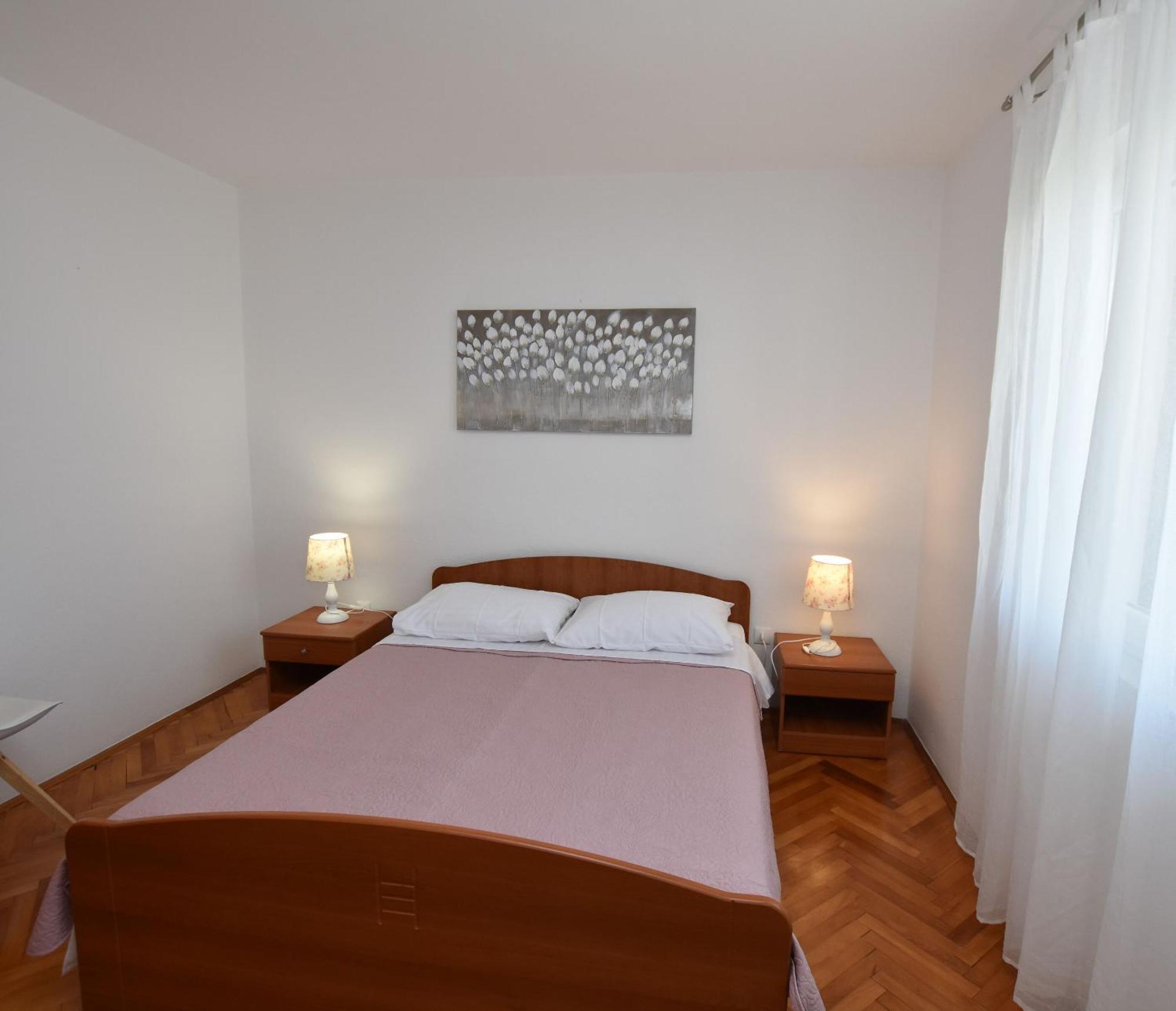 Apartments Guzela Primošten Rom bilde