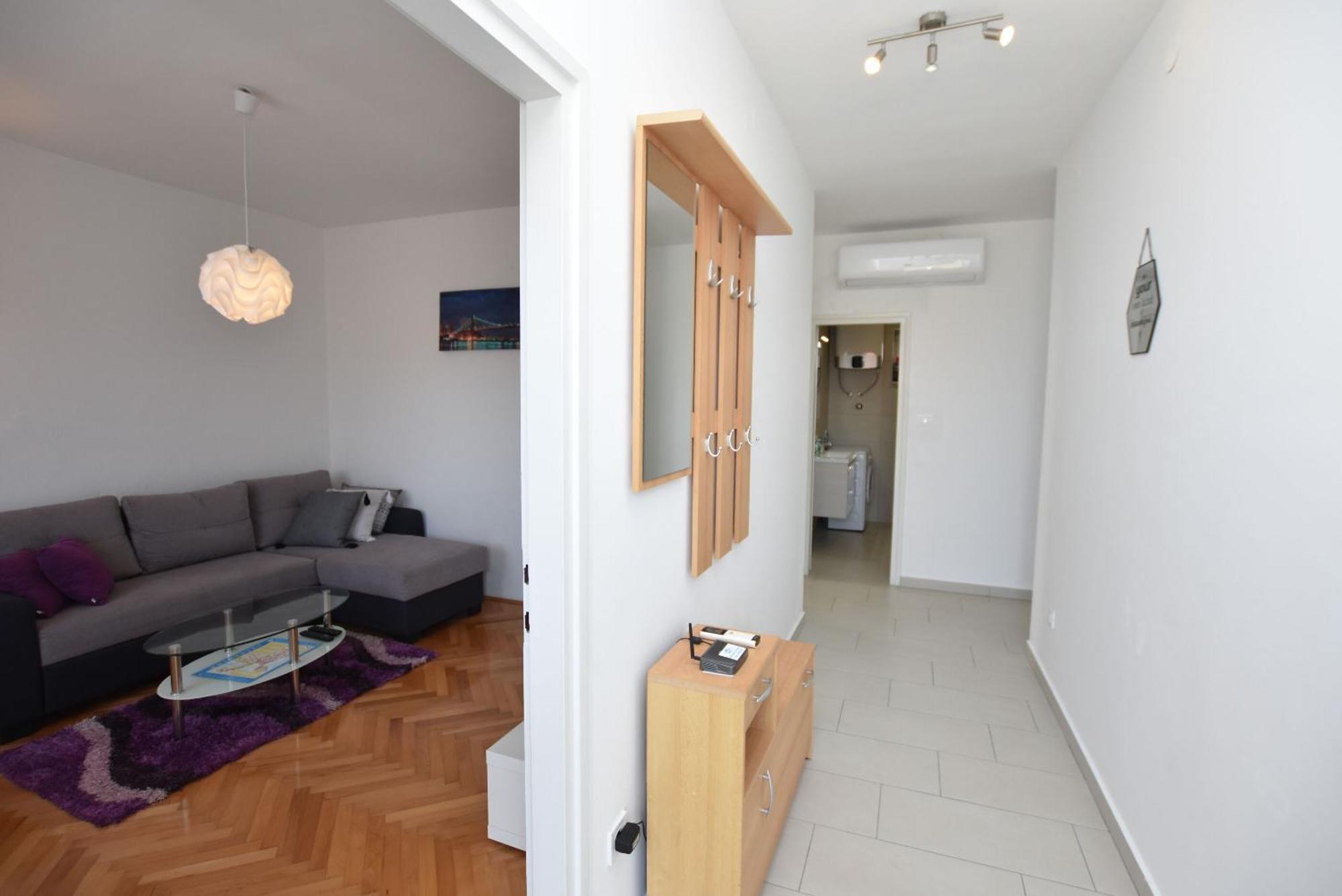 Apartments Guzela Primošten Rom bilde