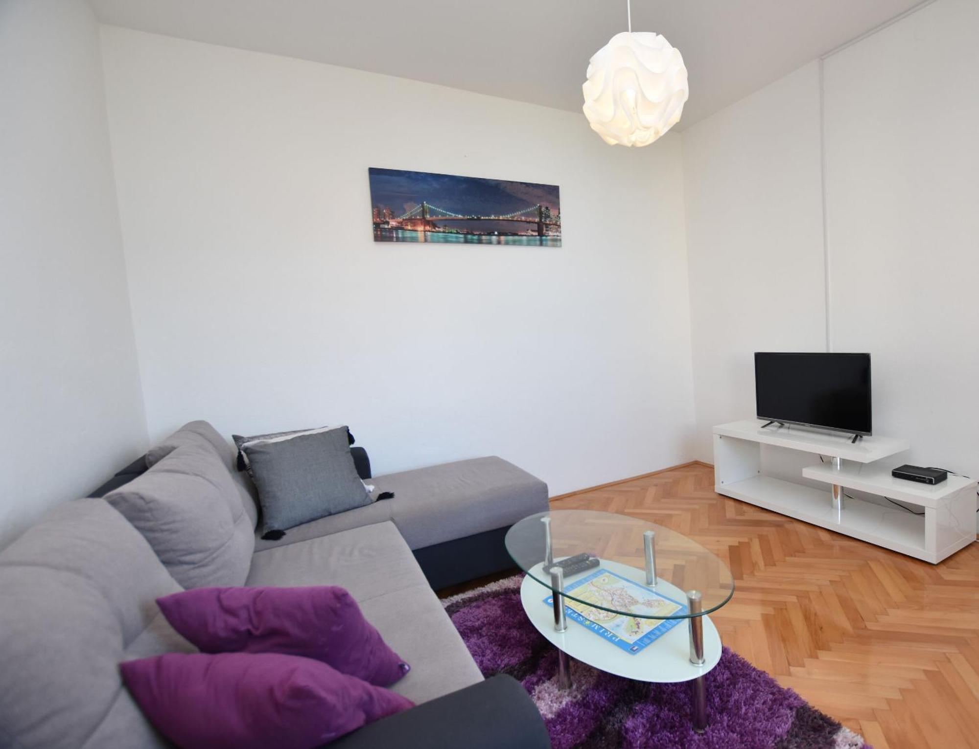 Apartments Guzela Primošten Rom bilde