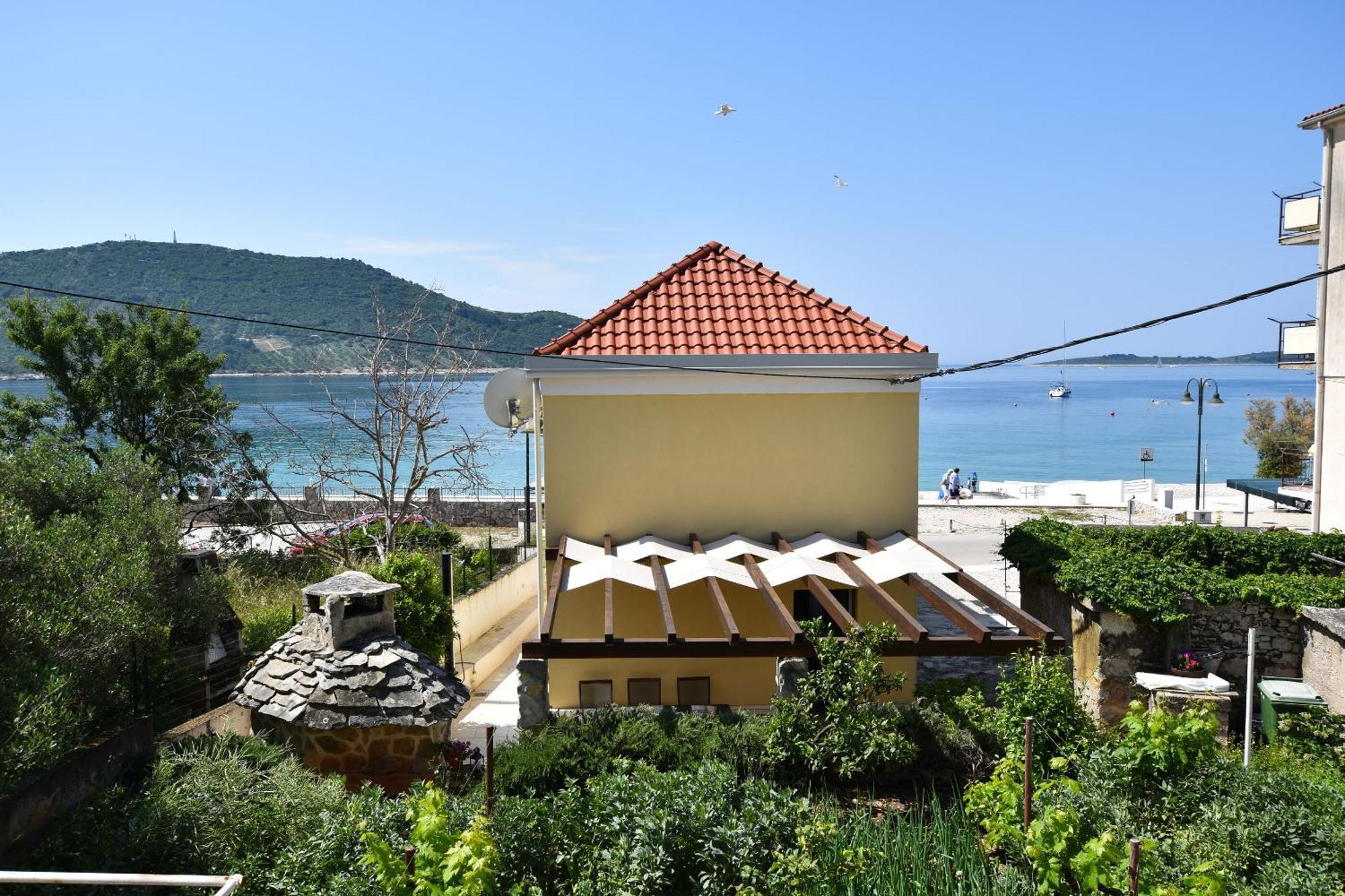 Apartments Guzela Primošten Rom bilde